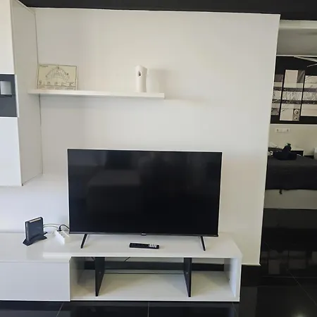 Lejlighed Sunset In Geranios By Helloapartments