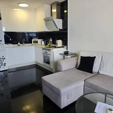 Sunset In Geranios By Helloapartments *