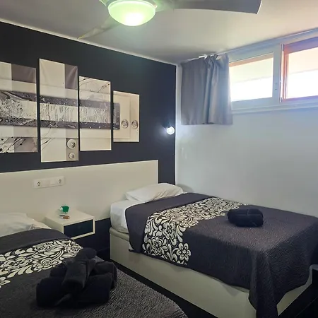 Sunset In Geranios By Helloapartments